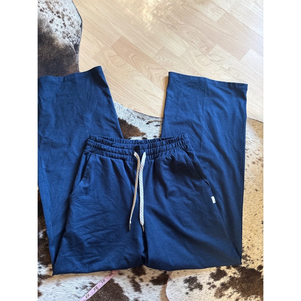 Vuori Halo Essential Wideleg Pant - Picture 3 of 10